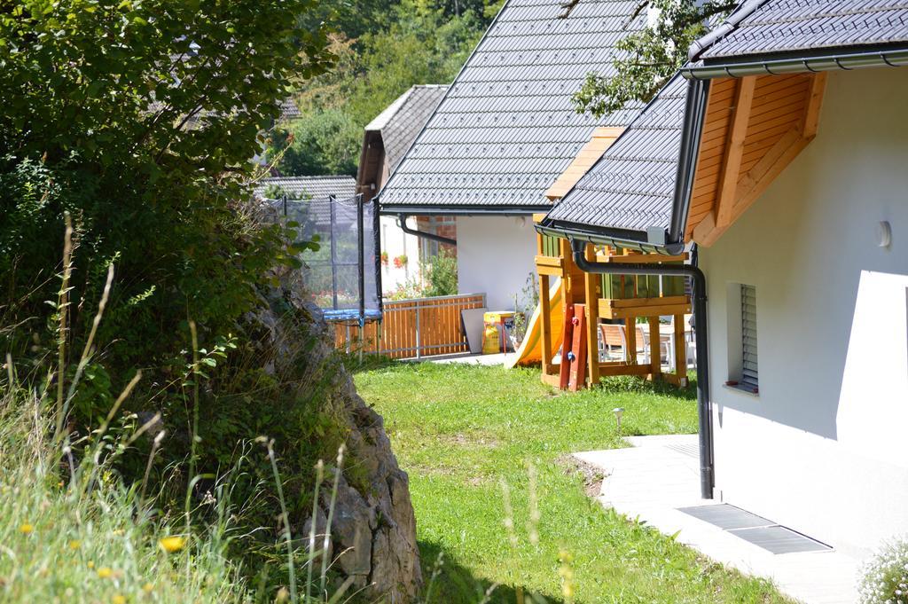 Apartments Tourist Farm Storman With Ev Ch-Station Tržič 외부 사진