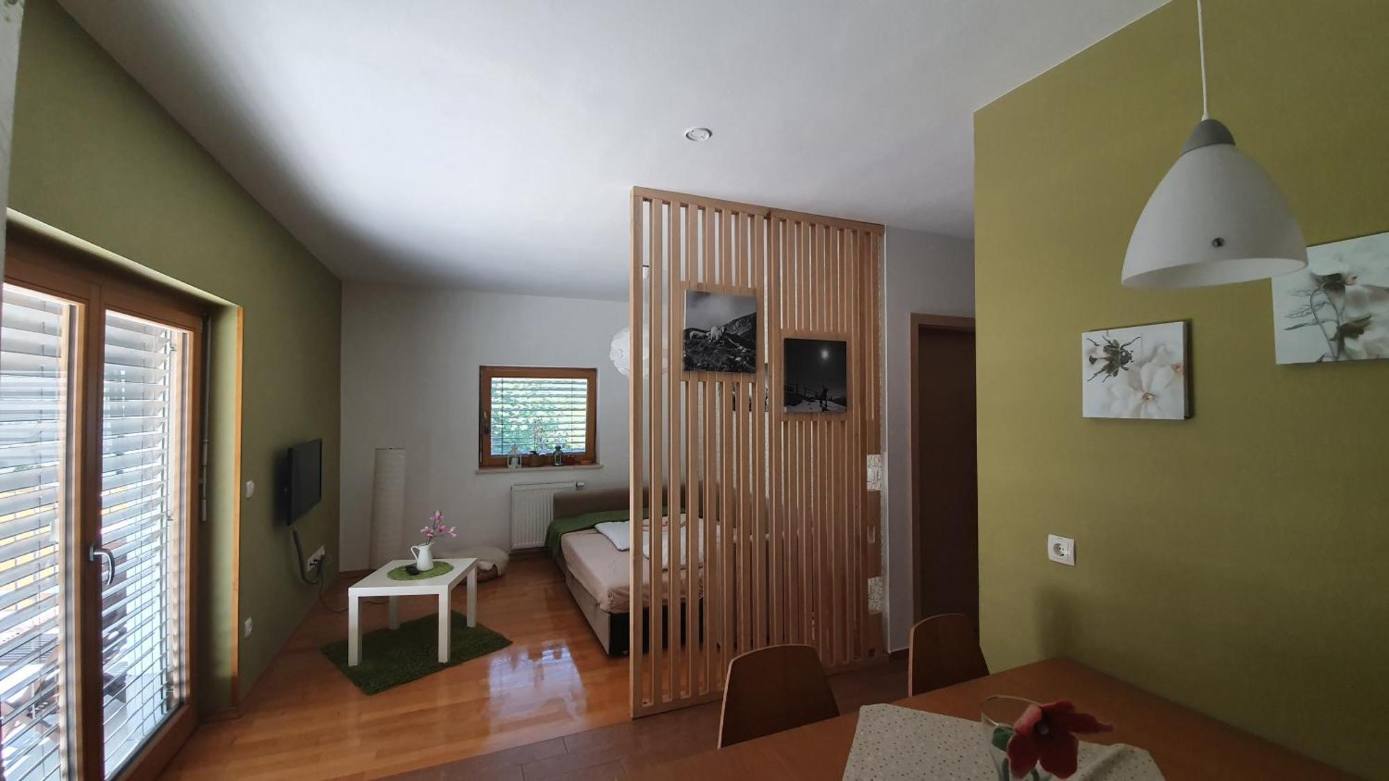 Apartments Tourist Farm Storman With Ev Ch-Station Tržič 외부 사진