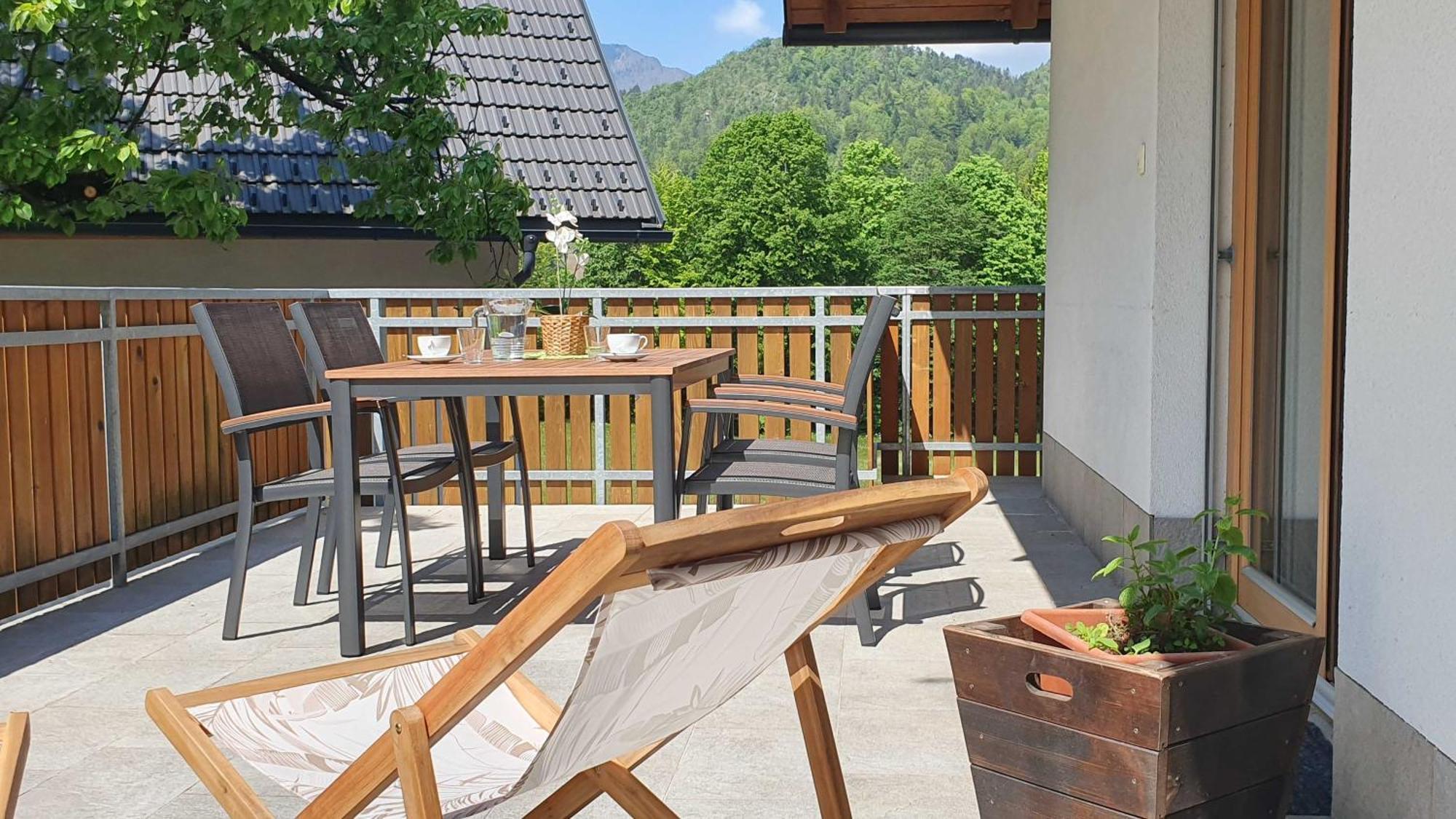 Apartments Tourist Farm Storman With Ev Ch-Station Tržič 외부 사진