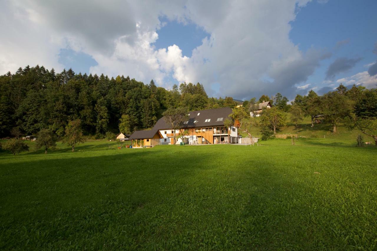 Apartments Tourist Farm Storman With Ev Ch-Station Tržič 외부 사진